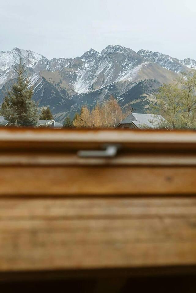 Olympia Tus Mascotas Son Bienvenidas Formigal Exteriör bild